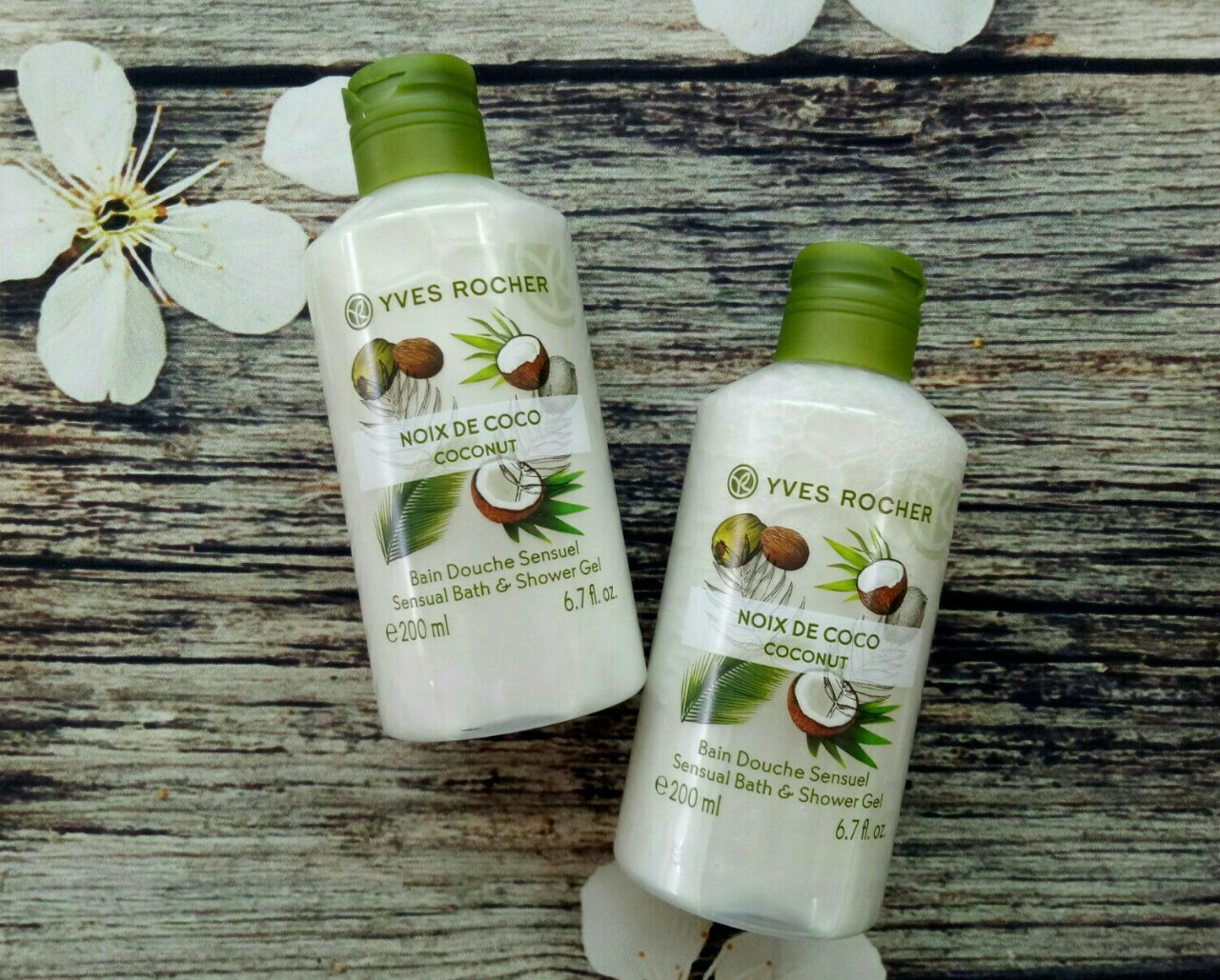 Review sữa tắm Yves Rocher 